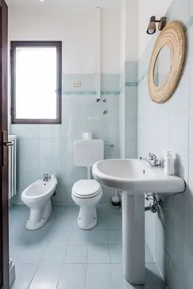 Comfort Triple Room, Shared Bathroom (Rossa - 3 Pax)