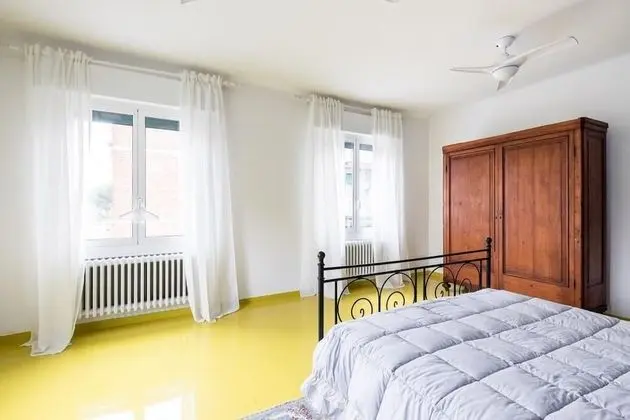 Deluxe Quadruple Room, Shared Bathroom (Blu - 4 Pax)
