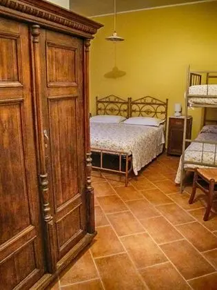 Basic Dört Kişilik Oda, Avlu Manzaralı