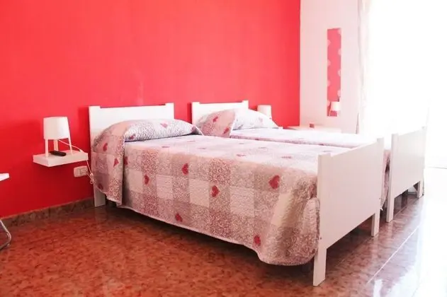 Tek Büyük veya İki Ayrı Yataklı Oda, Özel Banyo (External)