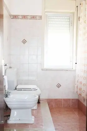 Tek Büyük veya İki Ayrı Yataklı Oda, Özel Banyo (External)