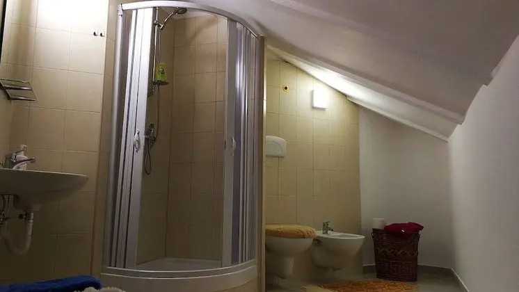 Family Oda, Şehir Manzaralı