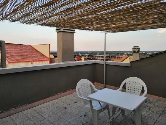 Family Oda, Şehir Manzaralı