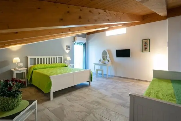 Comfort Dört Kişilik Oda (2)