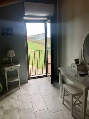Comfort Dört Kişilik Oda (2)