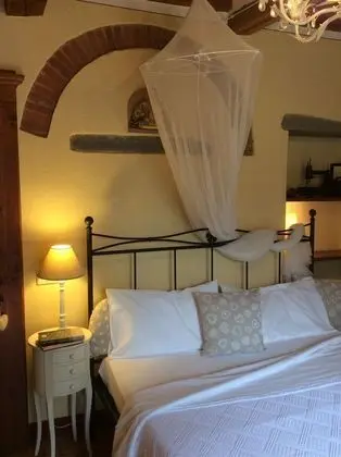 Classic Tek Büyük Yataklı Oda