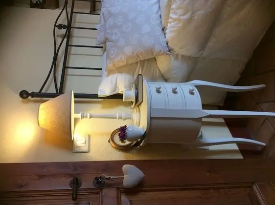 Classic Tek Büyük Yataklı Oda