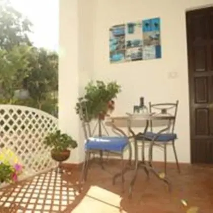 Tek Büyük Yataklı Oda, Veranda
