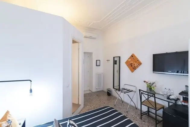 Tek Büyük Yataklı Oda