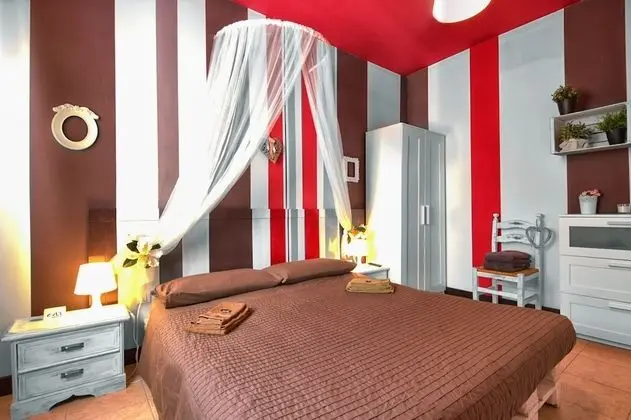 Tek Büyük veya İki Ayrı Yataklı Oda