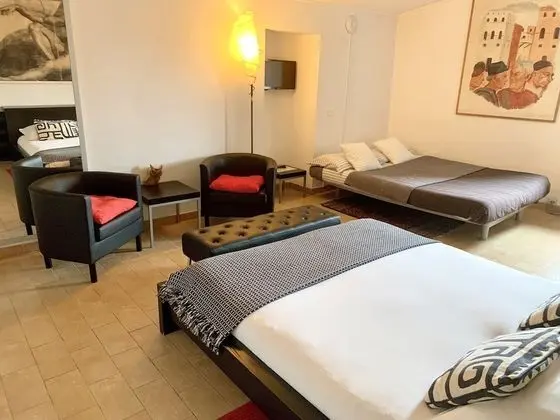 Dört Kişilik Oda