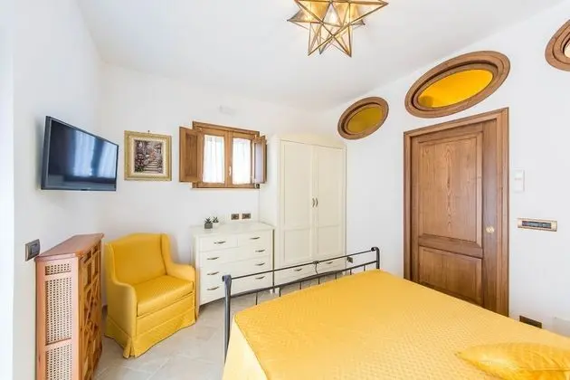 Stüdyo, Bahçe Manzaralı