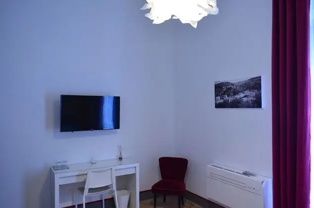 Tek Büyük Yataklı Oda, Banyolu/Duşlu, Avlu Manzaralı