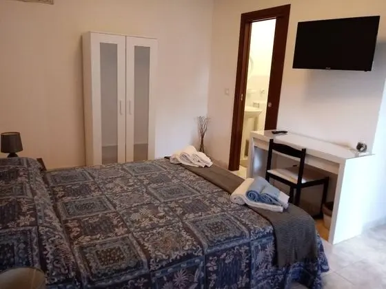 Tek Büyük Yataklı Oda