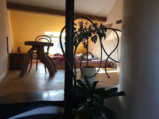 Romantic Tek Büyük Yataklı Oda, 1 Çift Kişilik Yatak, Sigara İçilmez, Bahçe Manzaralı