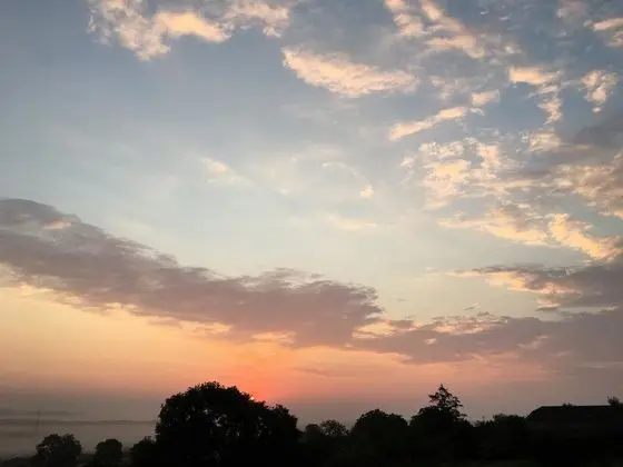 Romantic Tek Büyük Yataklı Oda, 1 Çift Kişilik Yatak, Sigara İçilmez, Bahçe Manzaralı