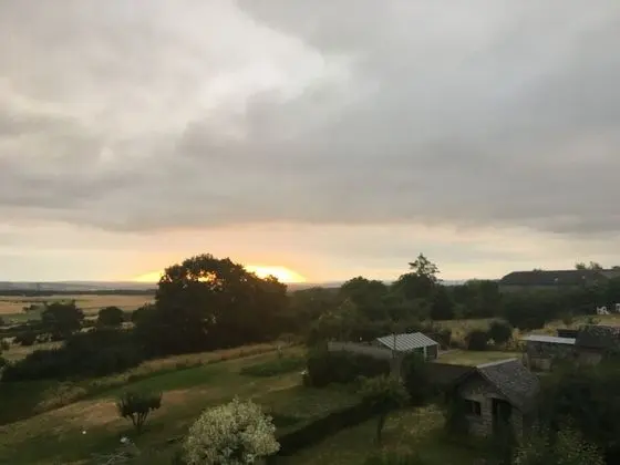 Traditional Tek Büyük Yataklı Oda, Özel Banyo, Bahçeli