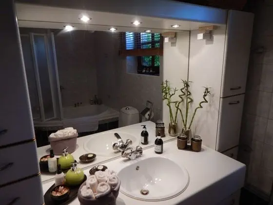 Tek Büyük veya İki Ayrı Yataklı Oda