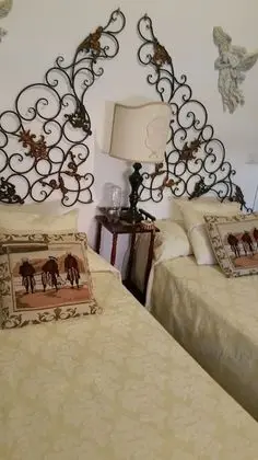 Classic Tek Büyük veya İki Ayrı Yataklı Oda