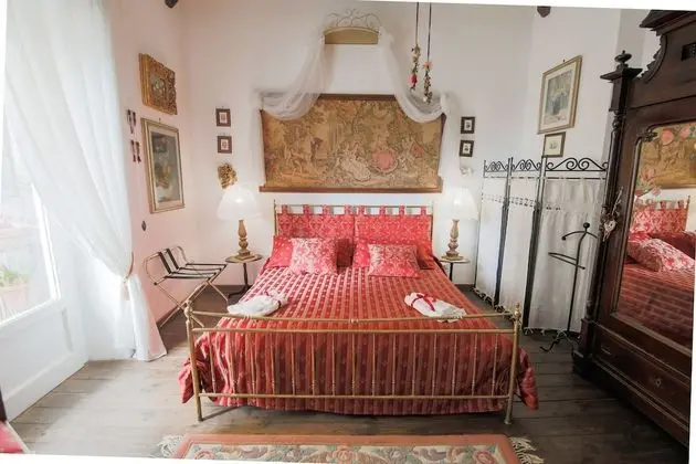 Deluxe Üç Kişilik Oda