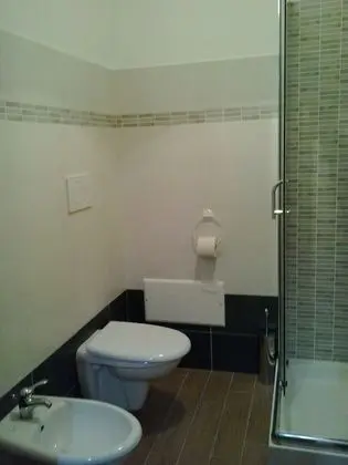 Tek Büyük veya İki Ayrı Yataklı Oda, Balkon