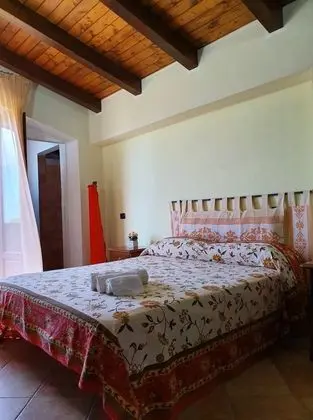 Tek Büyük veya İki Ayrı Yataklı Oda, Bahçe Manzaralı (n 3)