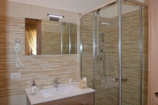 Comfort Tek Büyük Yataklı Oda, Banyolu/Duşlu