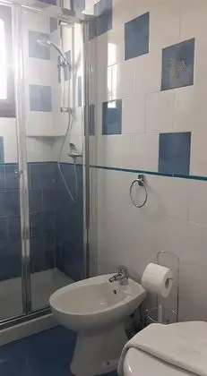 Üç Kişilik Oda, Özel Banyo