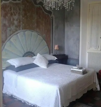 Luxury Tek Büyük Yataklı Oda (La Regale)