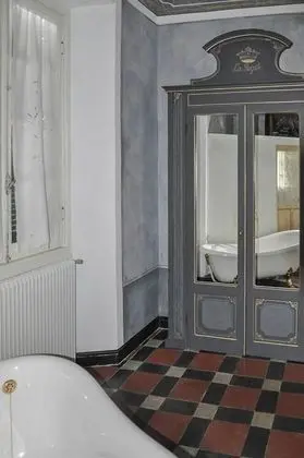 Luxury Tek Büyük Yataklı Oda (La Regale)