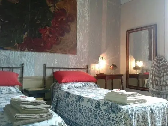 Üç Kişilik Oda (La Pergola)