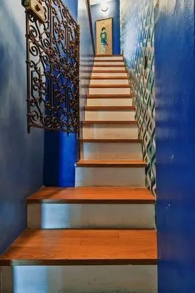 Tek Büyük Yataklı Oda (Private External Bathroom)