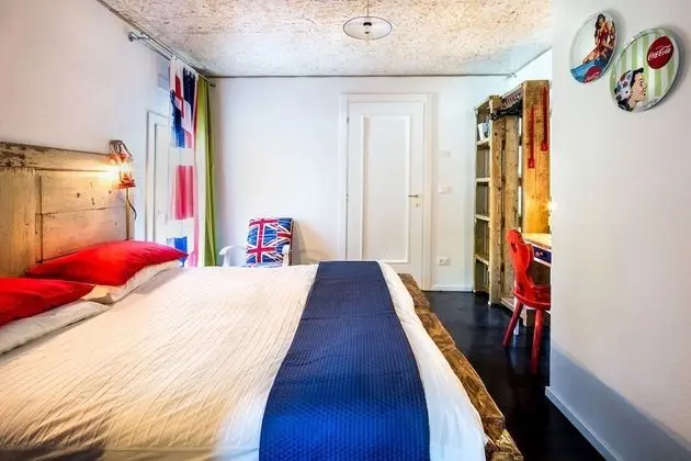 Tek Büyük Yataklı Oda