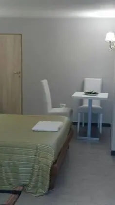 Üç Kişilik Oda