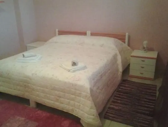 Economy Dört Kişilik Oda, Özel Banyo (External)