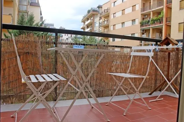 Tek Büyük Yataklı Oda, Balkon