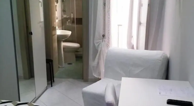 Tek Kişilik Oda, Avlu Manzaralı