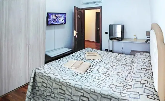 Tek Büyük Yataklı Oda
