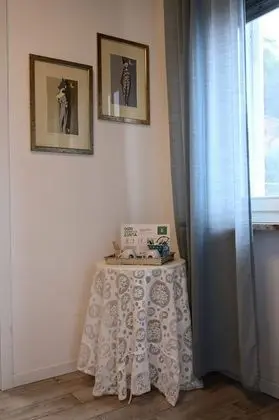 Romantic Tek Büyük veya İki Ayrı Yataklı Oda (Violante)