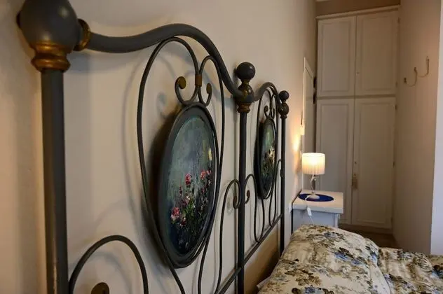 Romantic Tek Büyük veya İki Ayrı Yataklı Oda (Violante)