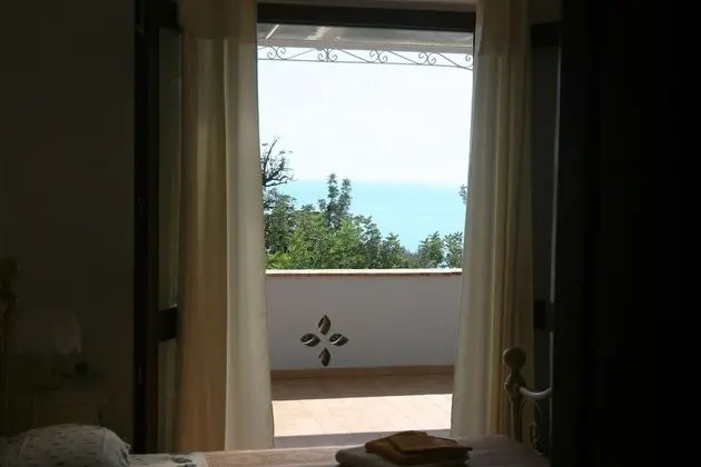 Tek Büyük Yataklı Oda, Deniz Manzaralı