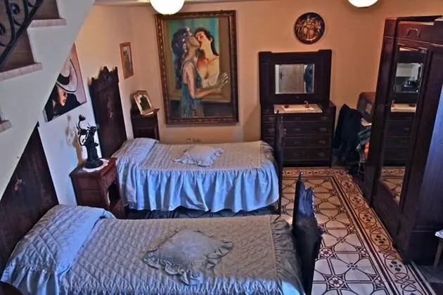 Dört Kişilik Oda