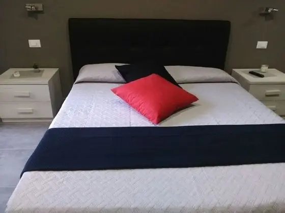 Üç Kişilik Oda, Birden Çok Yatak, Sigara İçilmez