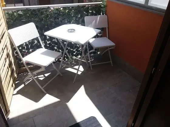 Üç Kişilik Oda, Birden Çok Yatak, Sigara İçilmez