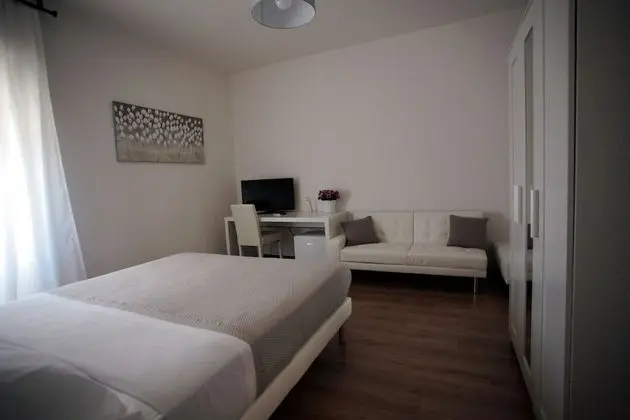 Üç Kişilik Oda