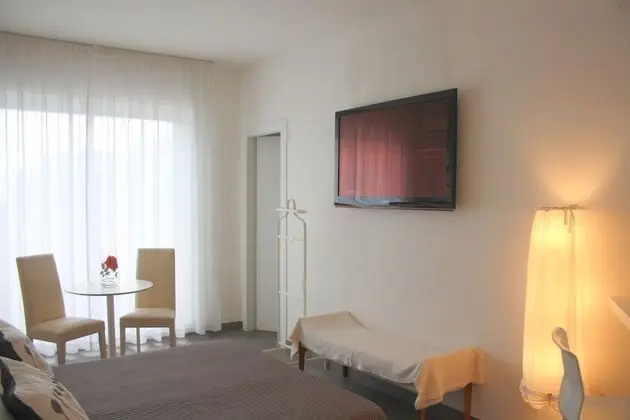 Tek Büyük Yataklı Oda, Deniz Manzaralı