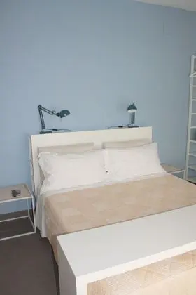 Üç Kişilik Oda, Deniz Manzaralı