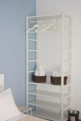 Üç Kişilik Oda, Deniz Manzaralı