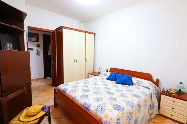Basic Tek Büyük Yataklı Oda
