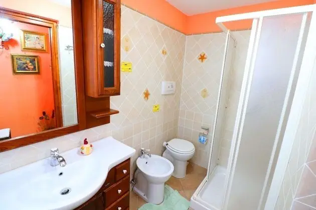 Basic Tek Büyük Yataklı Oda